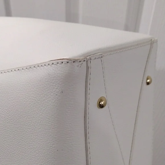 Samantha Thavasa Off-White Leather Tote Shoulder Bag – Magnetic Snap Handbag - Picture 9 of 16